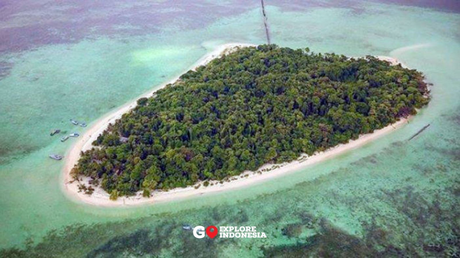 Gambaran pulau Sangalaki tampak dari udara